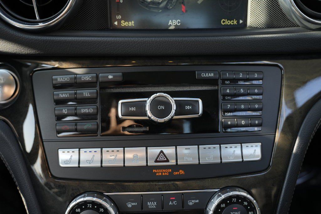 Used 2013 Mercedes-Benz SL 550 image 36