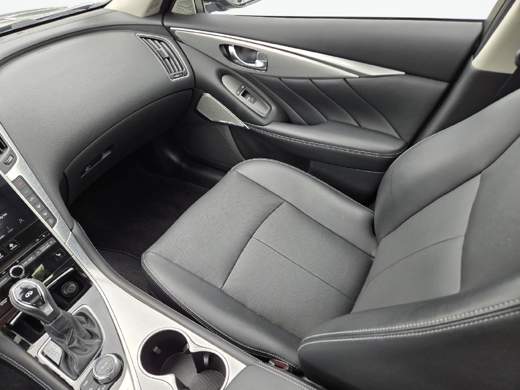 Used 2023 INFINITI Q50 Luxe w/ Cargo Package AWD/4WD image 19
