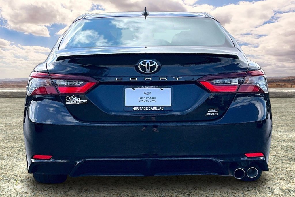 Used 2023 Toyota Camry SE w/ Convenience Package AWD/4WD image 6