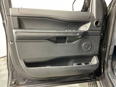 Used 2024 Ford Expedition Limited RWD image 12