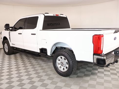 Used 2024 Ford F250 XLT w/ FX4 Off-Road Package AWD/4WD image 21