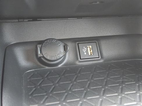 Used 2023 Toyota RAV4 XLE Premium FWD image 22