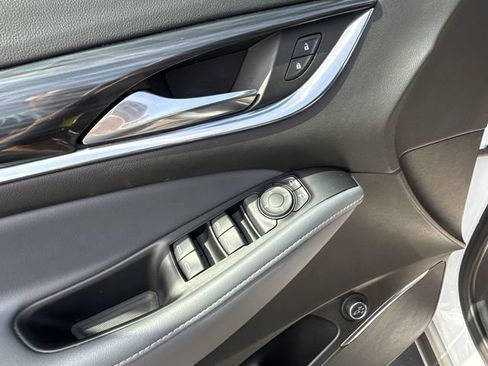 Certified 2021 Buick Enclave Preferred FWD image 22