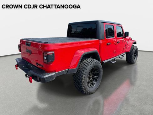 Used 2024 Jeep Gladiator Sport AWD/4WD image 6