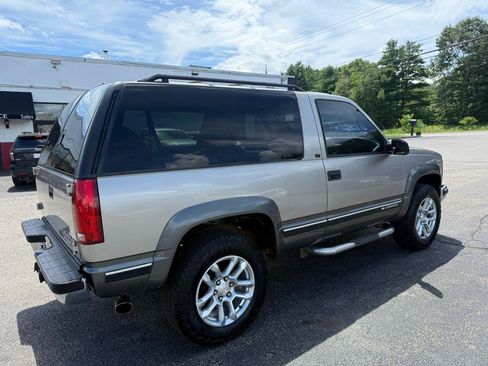 Used 1999 Chevrolet Tahoe 4WD 2-Door w/ Preferred Equipment Group image 15