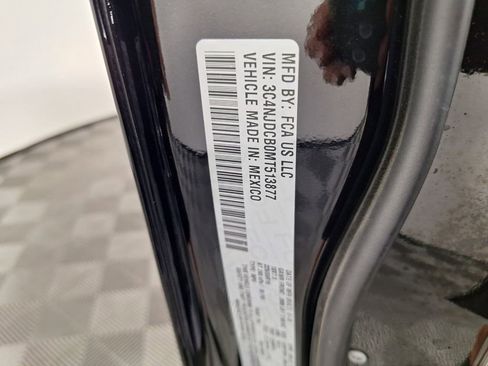 Used 2021 Jeep Compass Limited AWD/4WD image 31