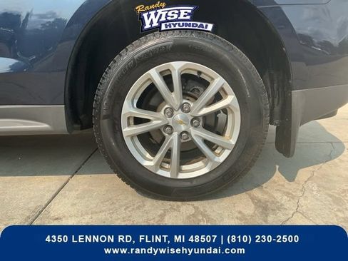 Used 2017 Chevrolet Equinox LT w/ Convenience Package AWD/4WD image 30