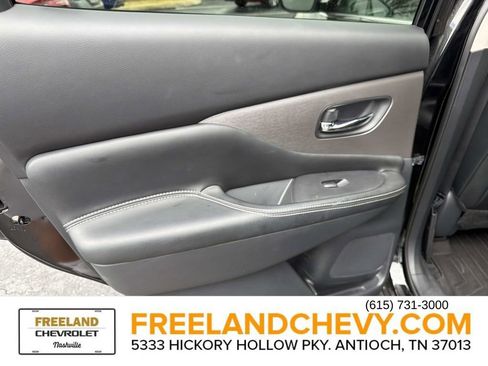 Used 2023 Nissan Murano SV image 16