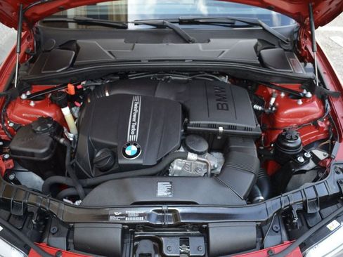 Used 2012 BMW 135i Convertible image 42