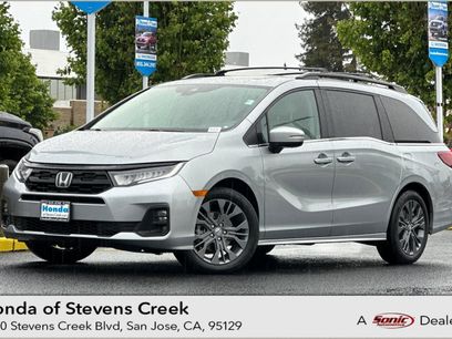 Used 2025 Honda Odyssey Touring