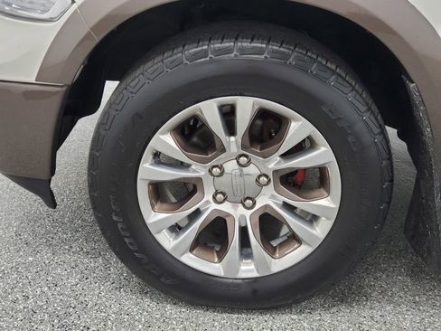 Used 2018 RAM 1500 Laramie Longhorn image 9