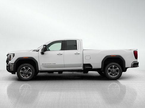New 2026 GMC Sierra 3500 SLE image 4