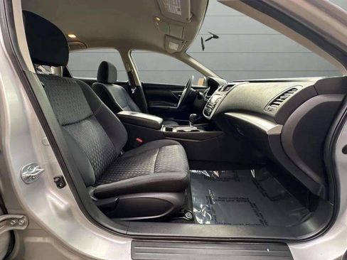 Used 2016 Nissan Altima 2.5 S w/ Power Driver Seat Package image 32