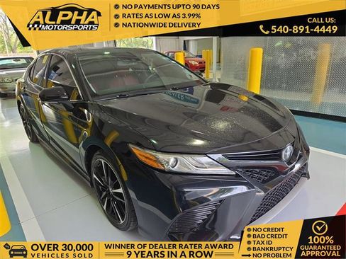 Used 2019 Toyota Camry XSE FWD image 1
