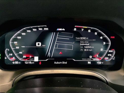 Used 2022 BMW M4 Coupe w/ Executive Package image 20