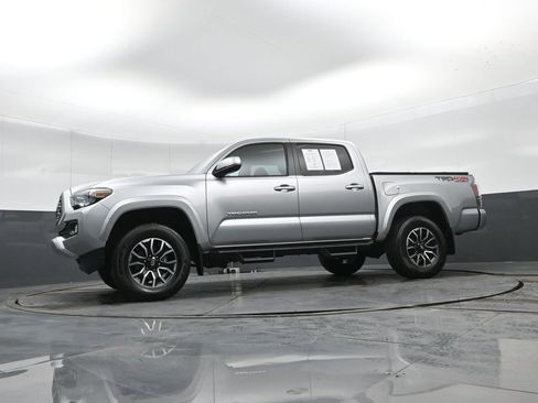 Used 2023 Toyota Tacoma TRD Sport image 42