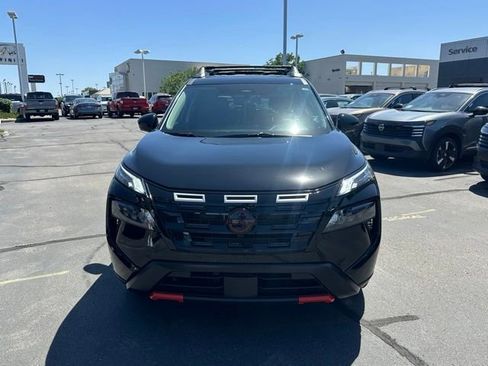 Used 2026 Nissan Rogue SV w/ Rock Creek Premium Package AWD/4WD image 4