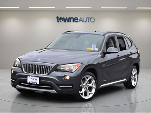 Used 2013 BMW X1 xDrive28i AWD/4WD image 2