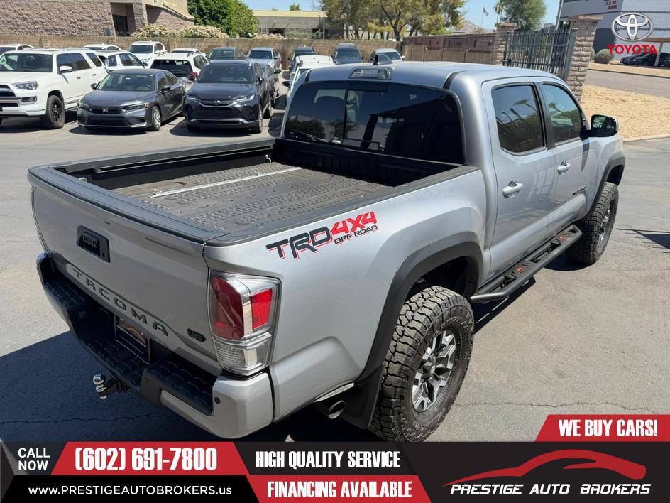 Used 2021 Toyota Tacoma TRD Off-Road w/ Technology Package AWD/4WD image 10