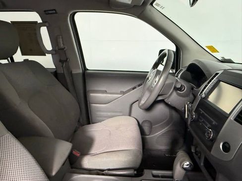 Used 2019 Nissan Frontier SV AWD/4WD image 51