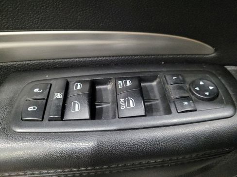 Used 2018 Dodge Durango SXT w/ Quick Order Package 2BB AWD/4WD image 27