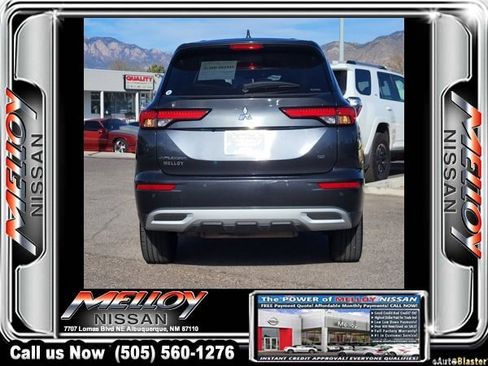 Used 2024 Mitsubishi Outlander SE image 5
