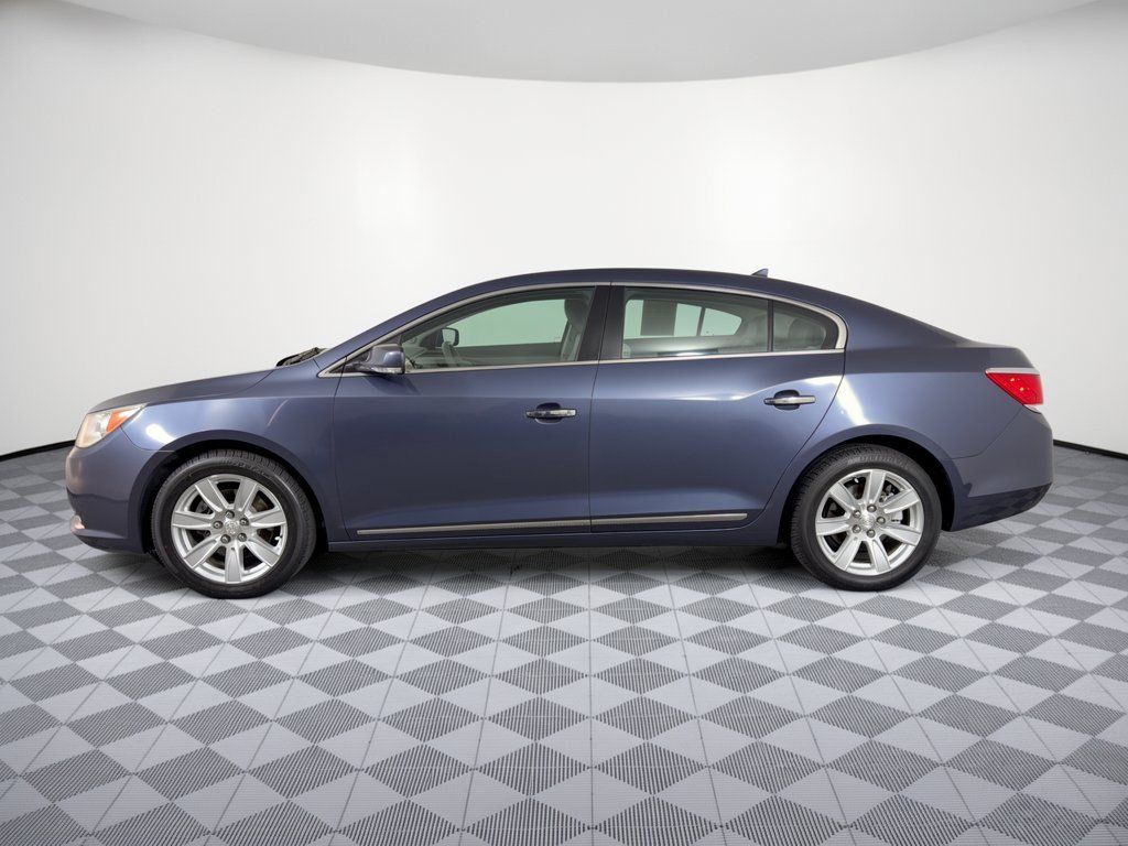Used 2013 Buick LaCrosse Leather FWD image 2