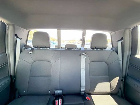 Used 2024 Chevrolet Colorado LT w/ LT Convenience Package II RWD image 16