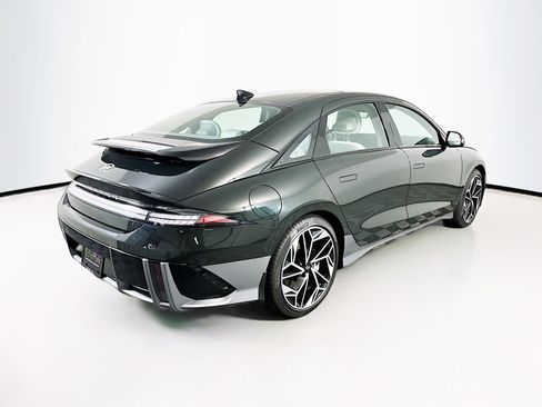 Used 2023 Hyundai Ioniq 6 Limited image 9