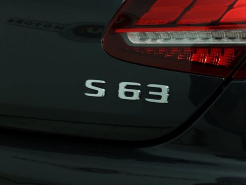 Used 2018 Mercedes-Benz S 63 AMG 4MATIC Coupe image 43