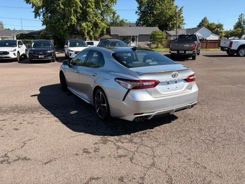 Used 2018 Toyota Camry XSE w/ Driver Assist Package FWD image 13
