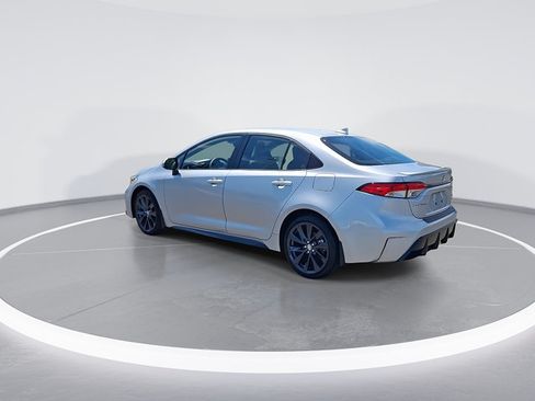 Used 2026 Toyota Corolla SE FWD image 7