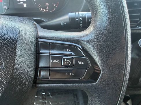Used 2023 RAM ProMaster 2500 FWD image 30