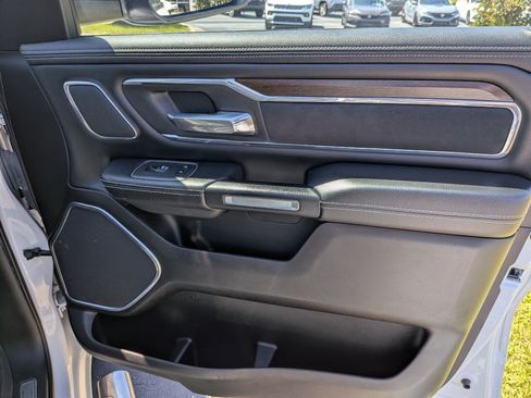 Used 2021 RAM 1500 Laramie AWD/4WD image 23