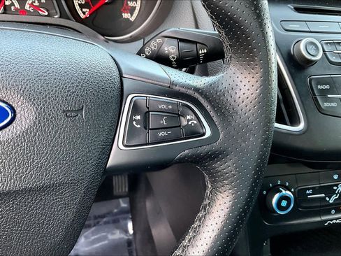 Used 2016 Ford Focus ST image 25
