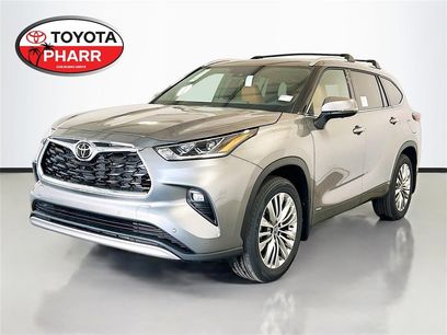 New 2026 Toyota Highlander Platinum