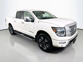 Used 2021 Nissan Titan SL w/ Moonroof Package AWD/4WD video 1