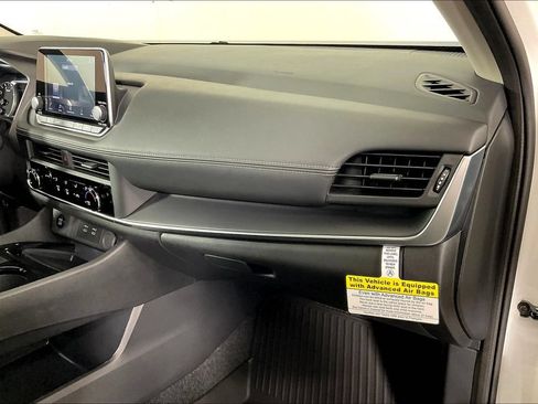 New 2026 Nissan Rogue S FWD image 13