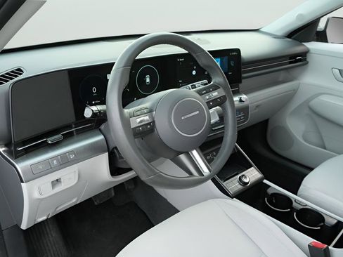 Used 2024 Hyundai Kona SEL w/ Convenience Package image 8