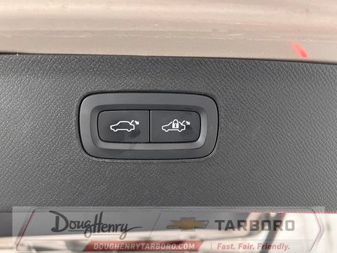 Used 2024 Volvo XC90 B6 Plus w/ Protection Package Premier AWD/4WD image 38