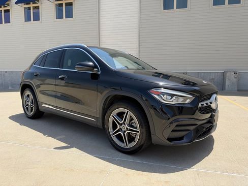 Used 2023 Mercedes-Benz GLA 250 4MATIC image 1