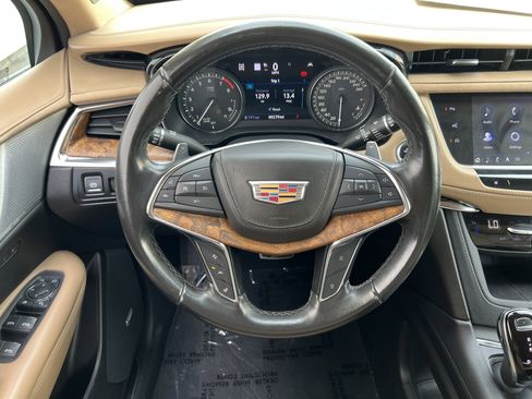 Used 2021 Cadillac XT5 Sportv w/ Platinum Package AWD/4WD image 27
