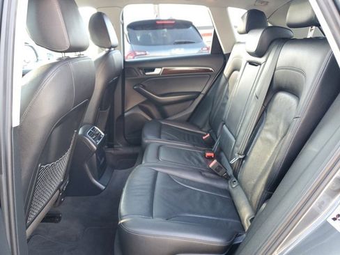 Used 2015 Audi Q5 2.0T Premium Plus w/ Technology Package image 10
