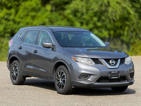 Used 2016 Nissan Rogue S AWD/4WD image 1