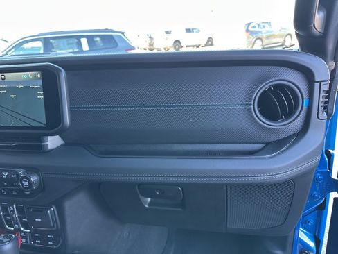 Used 2024 Jeep Wrangler Unlimited Rubicon 4xe image 58