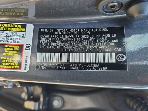 Certified 2025 Lexus ES 300h w/ Premium Package image 36