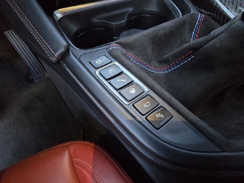 Used 2020 BMW M4 Coupe w/ Competition Package image 38