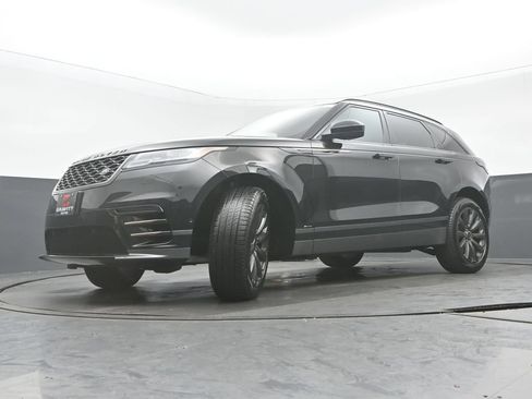Used 2018 Land Rover Range Rover Velar R-Dynamic SE AWD/4WD image 29