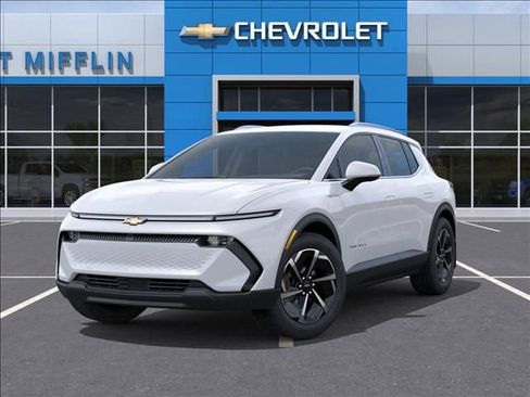 New 2026 Chevrolet Equinox EV LT AWD/4WD image 6