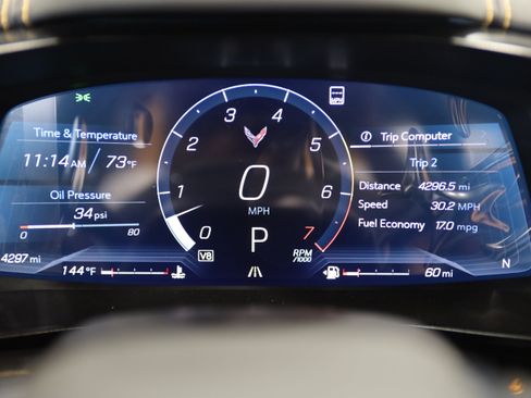 Used 2023 Chevrolet Corvette Stingray Preferred Conv w/ Z51 Performance Package RWD image 16